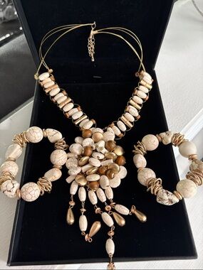 Neutral Stone & Gold Statement Necklace Set - Women Jewelry